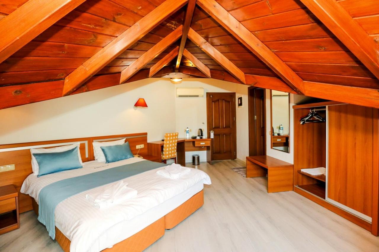 Gocek Unlu Hotel エクステリア 写真