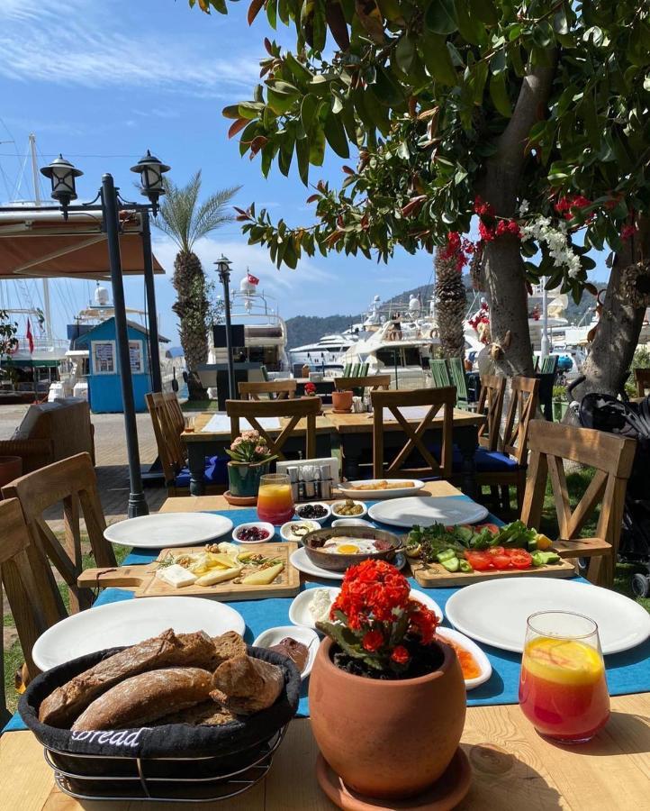 Gocek Unlu Hotel エクステリア 写真